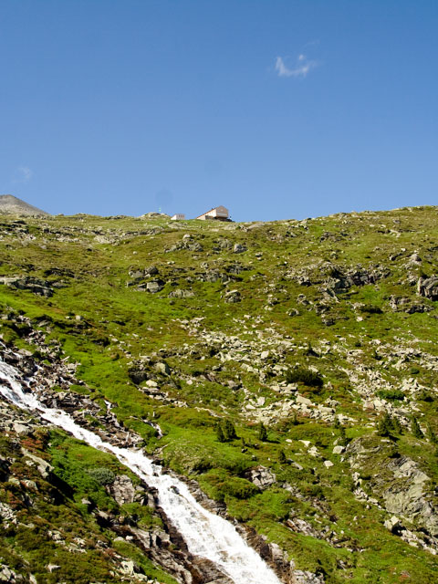 Hütte in Sicht